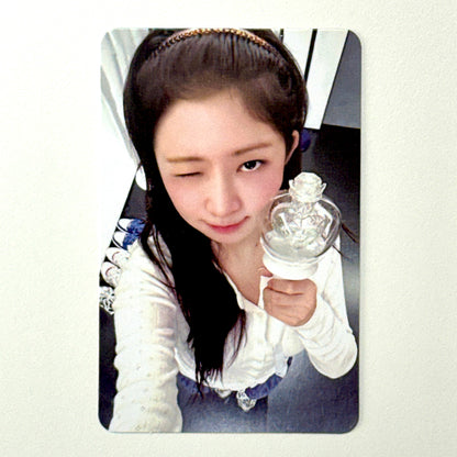 [ON HAND] IVE OFFICIAL LIGHT STICK VER 2 POB (STARSHIP SQUARE)