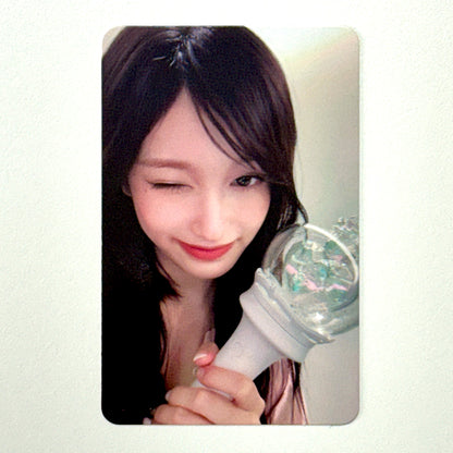 [ON HAND] IVE OFFICIAL LIGHT STICK VER 2 POB (STARSHIP SQUARE)